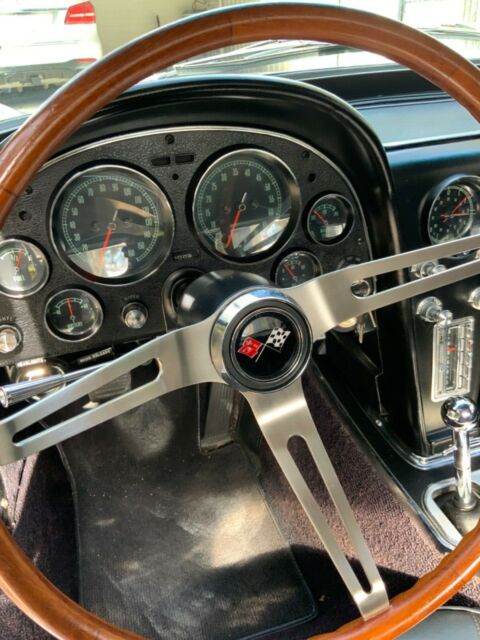 1965 Chevrolet Corvette Std - photo 3