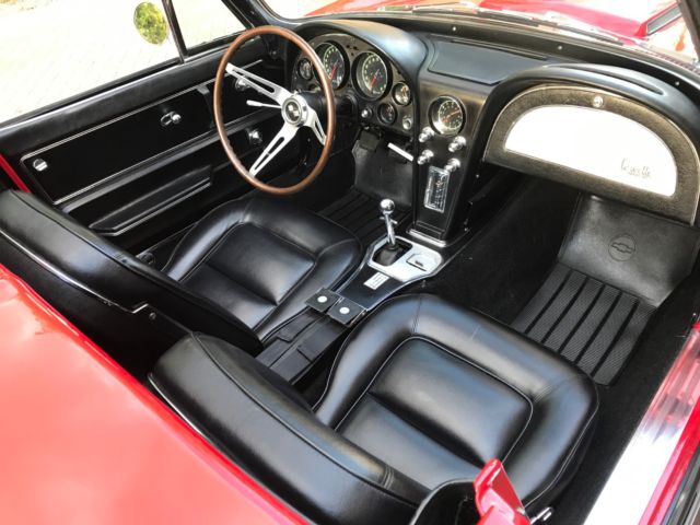 1965 Chevrolet Corvette - photo 9