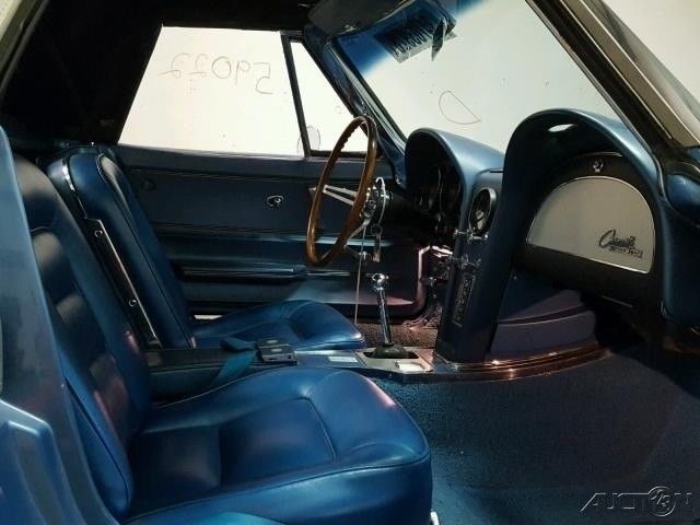 1965 Chevrolet Corvette - photo 10