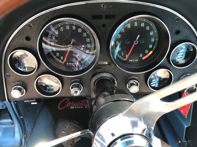 1965 Chevrolet Corvette - photo 13
