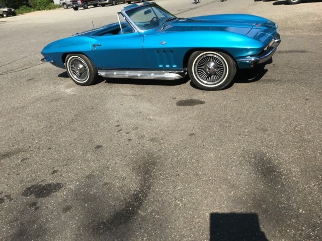 1965 Chevrolet Corvette - photo 3