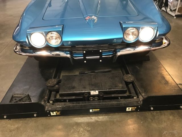 1965 Chevrolet Corvette - photo 8