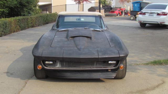 1965 Chevrolet Corvette Convertible - photo 3