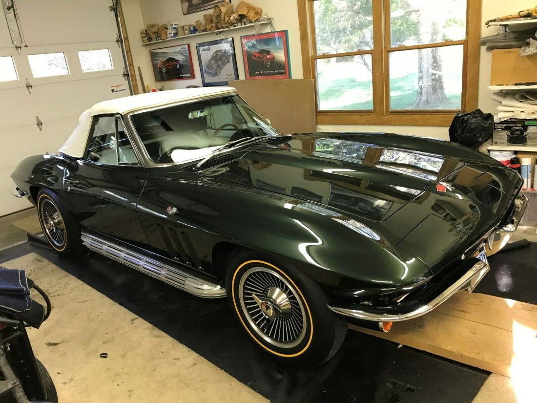 1965 Chevrolet Corvette Glen Green with White Interior - photo 5