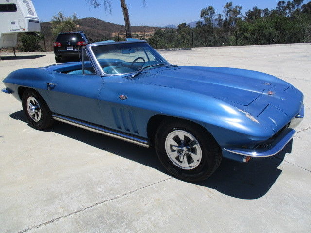1965 Chevrolet Corvette Stingray - photo 6