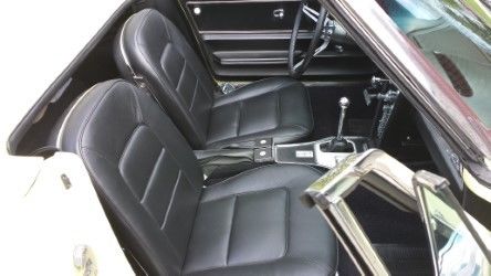 1965 Chevrolet Corvette convertible - photo 6