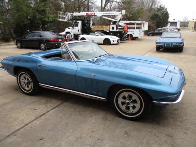 1965 Chevrolet Corvette STING RAY - photo 4