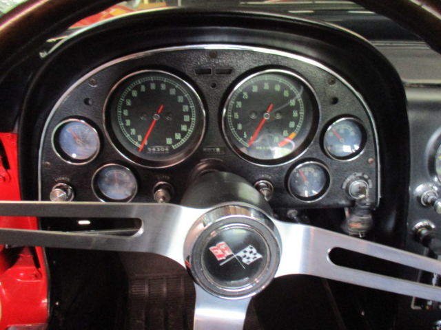 1965 Chevrolet Corvette RED BLACK - photo 10