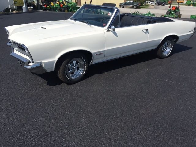 1965 Custom Lemans/GTO Clone Convertible 4 speed New Paint, Top, Wheels, Engine 1965 Pontiac GTO White