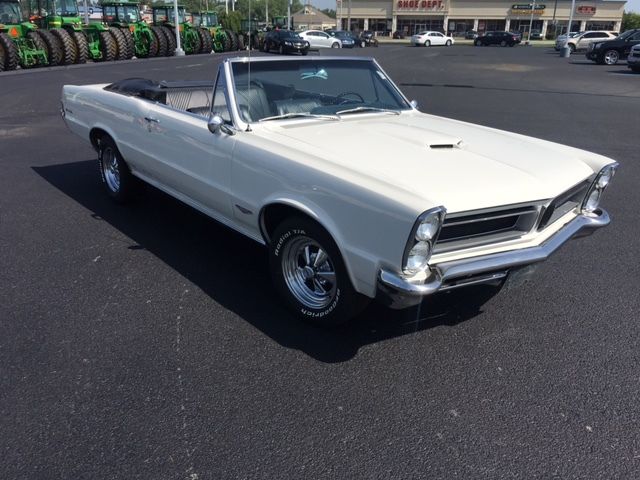 1965 Pontiac GTO White - photo 3