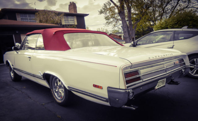 1965 Oldsmobile Cutlass - photo 2