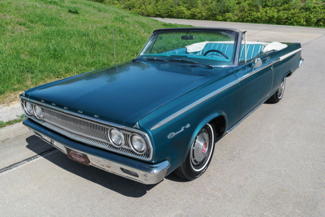 1965 Dodge Coronet Convertible - photo 3