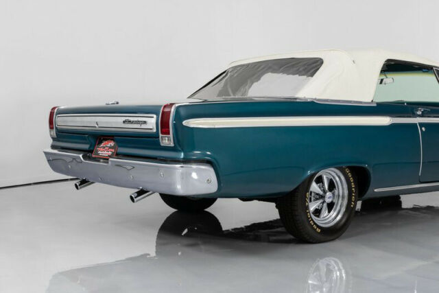 1965 Dodge Coronet Convertible - photo 9