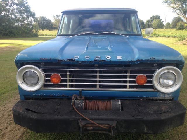 1965 Dodge Power Wagon D200 - photo 2