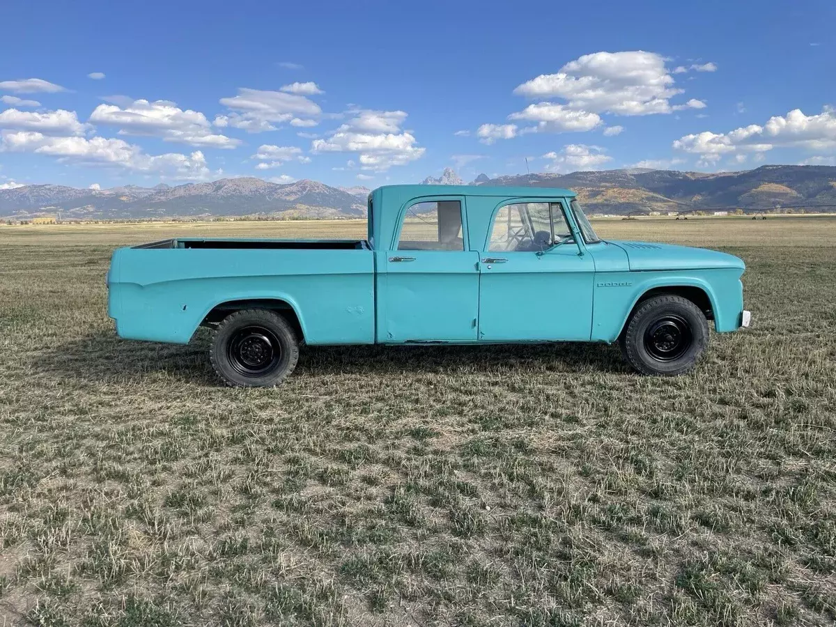 1965 Dodge Power Wagon