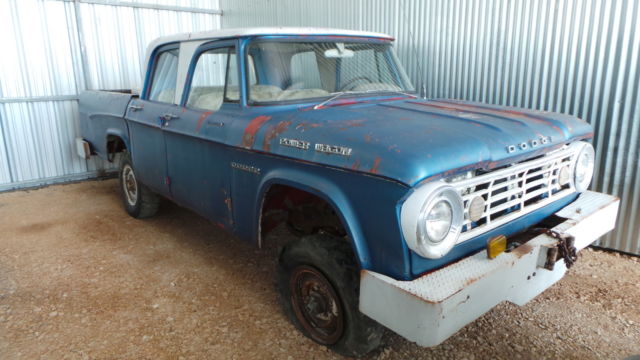 1965 DODGE POWER WAGON CREW CAB. PTO WINCH V8 ENGINE 1965 Dodge Power Wagon
