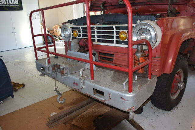 1965 Dodge Power Wagon W300 - photo 3