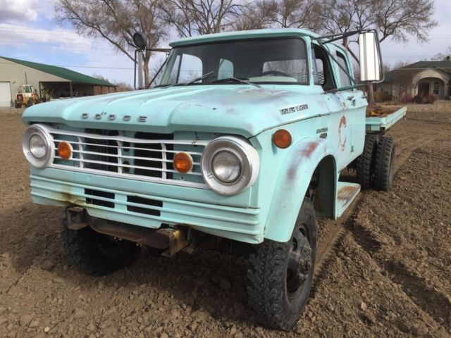 1965 Dodge Power Wagon - photo 2