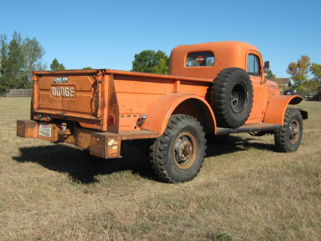 1965 Dodge Power Wagon - photo 2