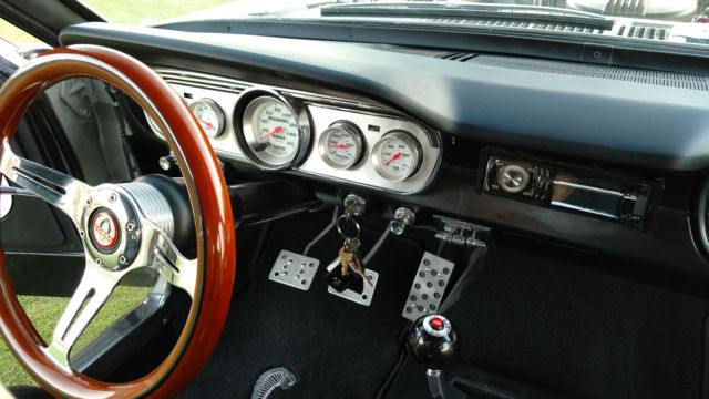 1965 Ford Mustang - photo 3
