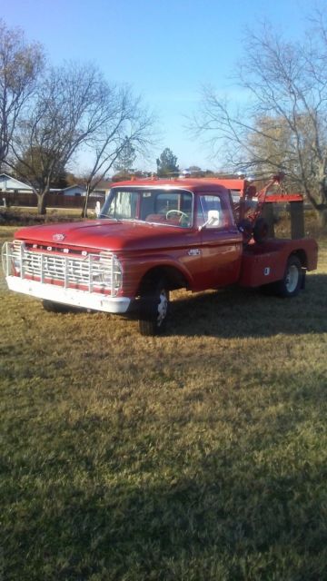 1965 F 350 CUSTOM CAB TOW TRUCK CHRISTMAS SPECIAL 1965 Ford F-100