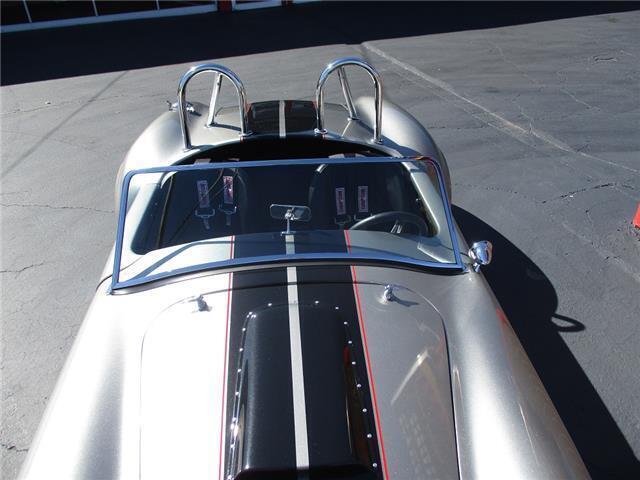 1965 FACTORY FIVE SHELBY COBRA 427" TKO500 5-SPEED 600HP ONLY 352 MILES - photo 2
