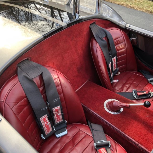 1965 Ford 65 COBRA ROADSTER - photo 13