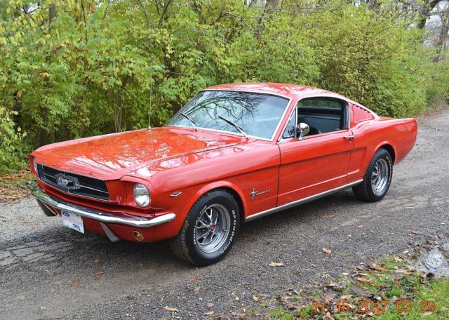 1965 FASTBACK A-CODE 289 4SPD SOLID STRAIGHT BEAUTIFUL RANGOON RED VERY NICE CAR 1965 Ford Mustang A CODE 4SPD