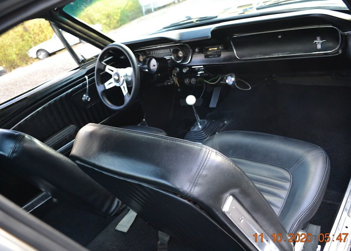 1965 Ford Mustang - photo 12
