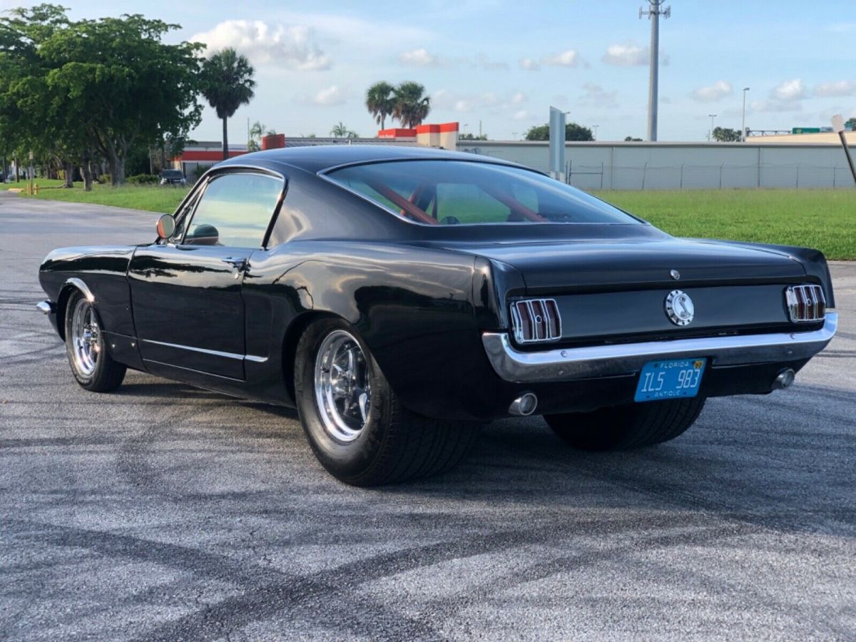 1965 Ford Mustang - photo 4