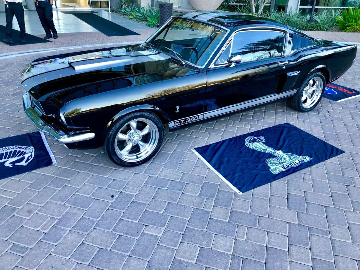 1966 Ford Mustang - photo 2