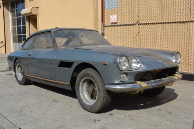 1965 Ferrari 330GT - photo 3