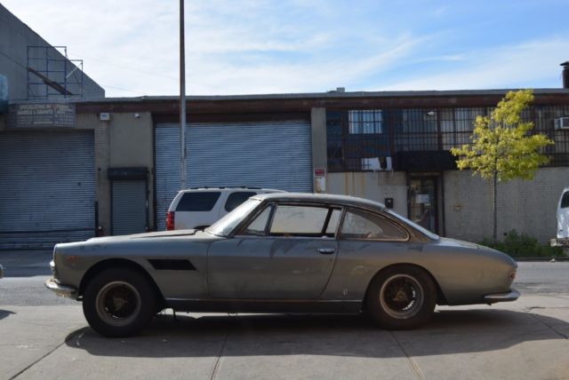 1965 Ferrari 330GT - photo 7