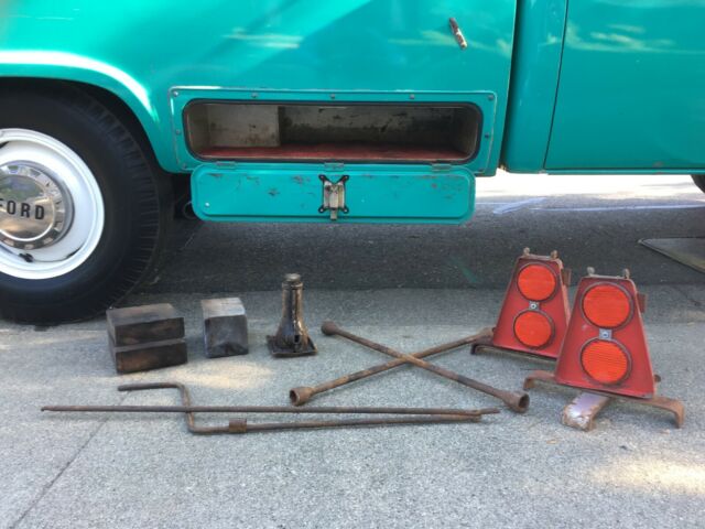 1965 Ford F-250 CAMPER SPECIAL - photo 11