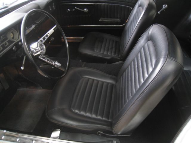 1965 Ford Mustang PACE CAR 289 C-code - photo 10