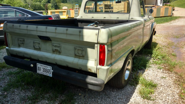 1965 Ford F-100 - photo 7