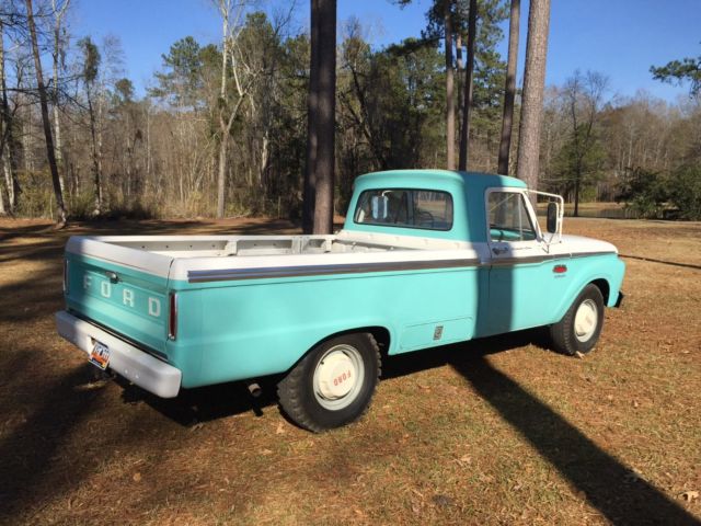 1965 Ford F-250 Custom Cab - photo 2