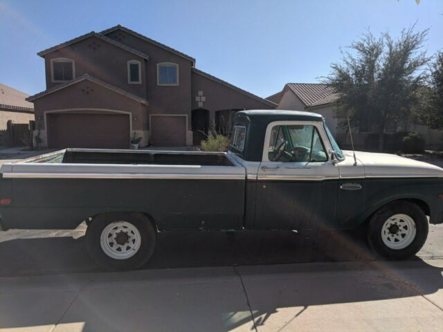 1965 Ford F-250 Custom Cab - photo 2