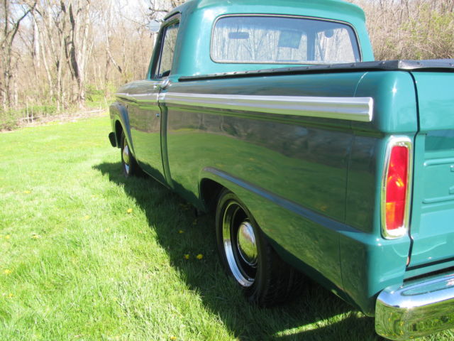 1965 Ford F-100 - photo 10