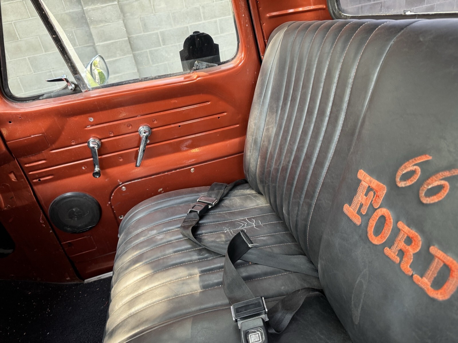 1965 Ford F250 - photo 9
