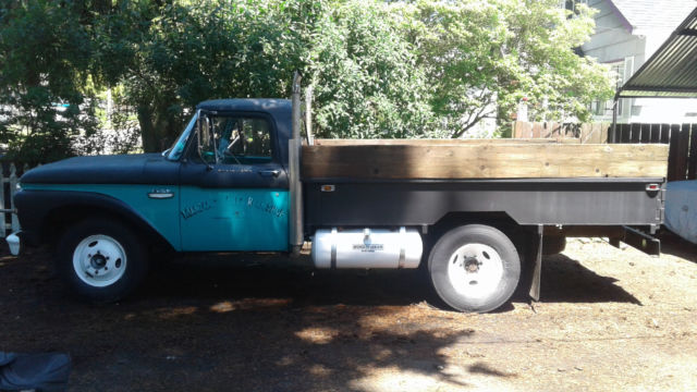 1965 Ford F-350 - photo 2