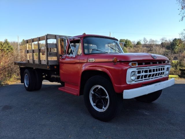 1965 Ford F600 Flatbed/Stake body with hydraulics - NO RESERVE 1965 Ford Other Pickups