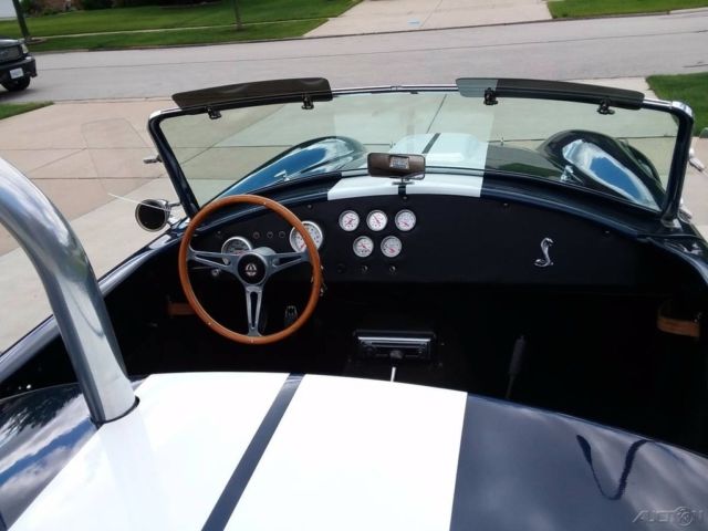 1965 Ford Factory 5 Cobra 1,170 Original Miles - photo 10