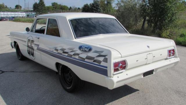1965 Ford Fairlane Extremely Clean - photo 3
