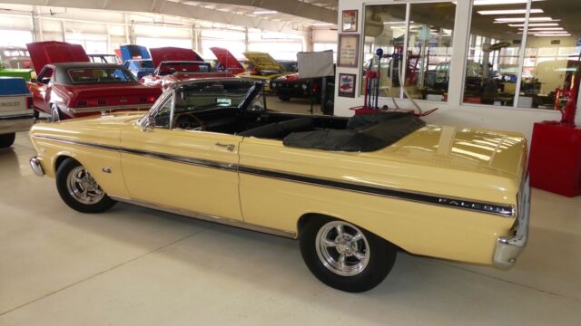 1965 Ford Falcon -- - photo 4