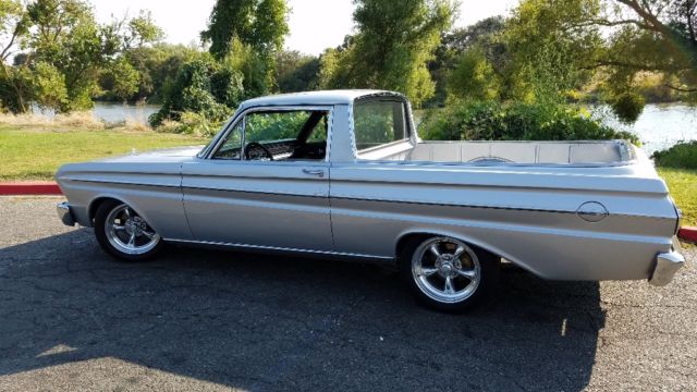 1965 Ford Ranchero - photo 2