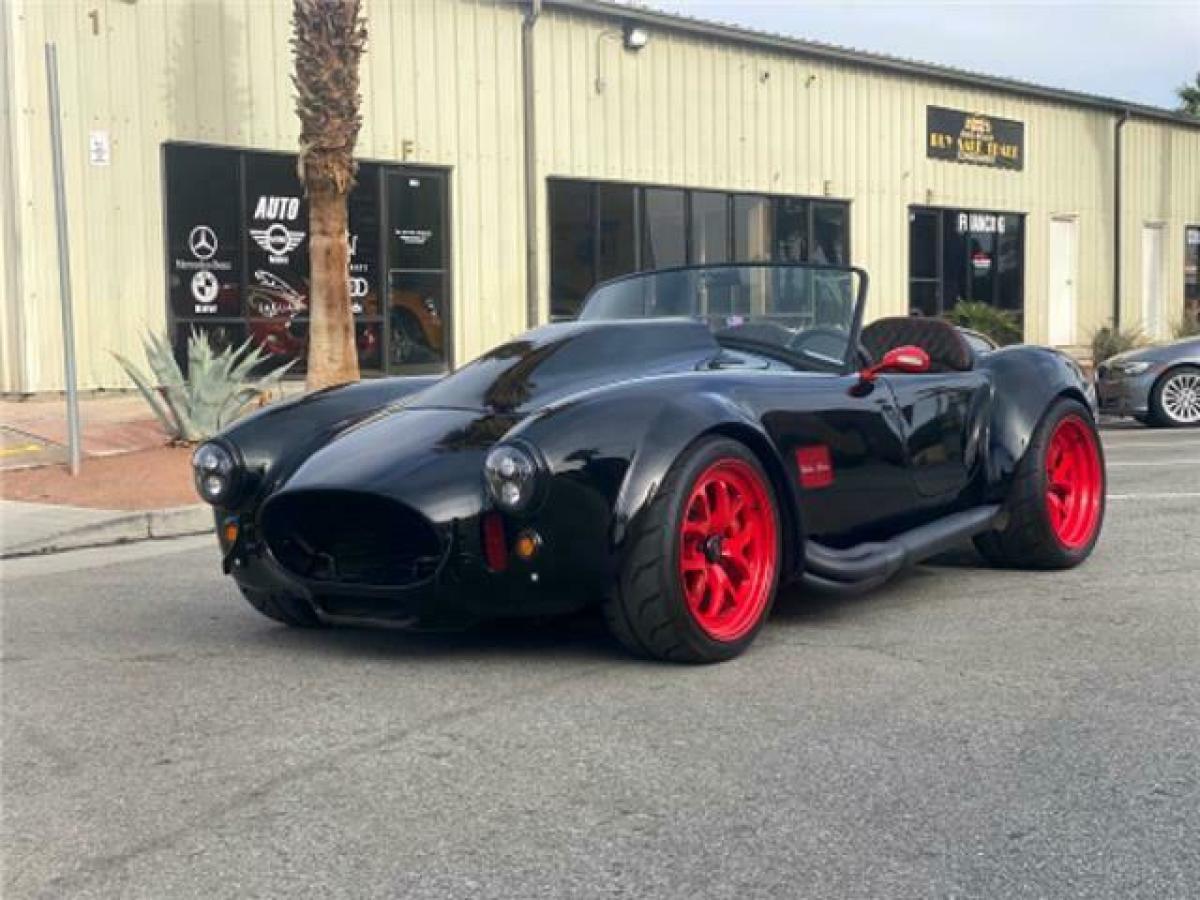 1965 Ford ford cobra restomod Dyno at alittle over 800 horse power 1965 Ford ford cobra 4