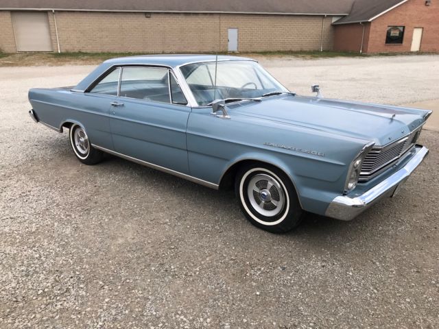 1965 Ford Galaxie 500 - photo 2