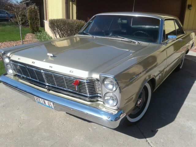 1965 Ford Galaxie 500 - 390 Engine - 3 speed manual trans (3 on a tree) 1965 Ford Galaxie 500