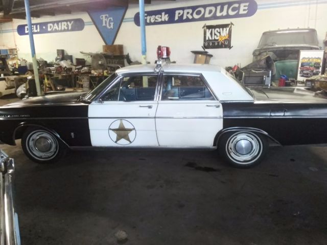 19t5 Ford Galaxie - photo 8